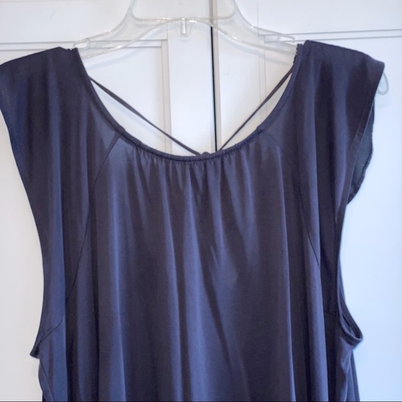 Loft | Ruffle Tie Back Flutter Blouse Black M - Picture 14 of 15